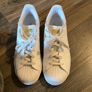 Adidas superstar shoes